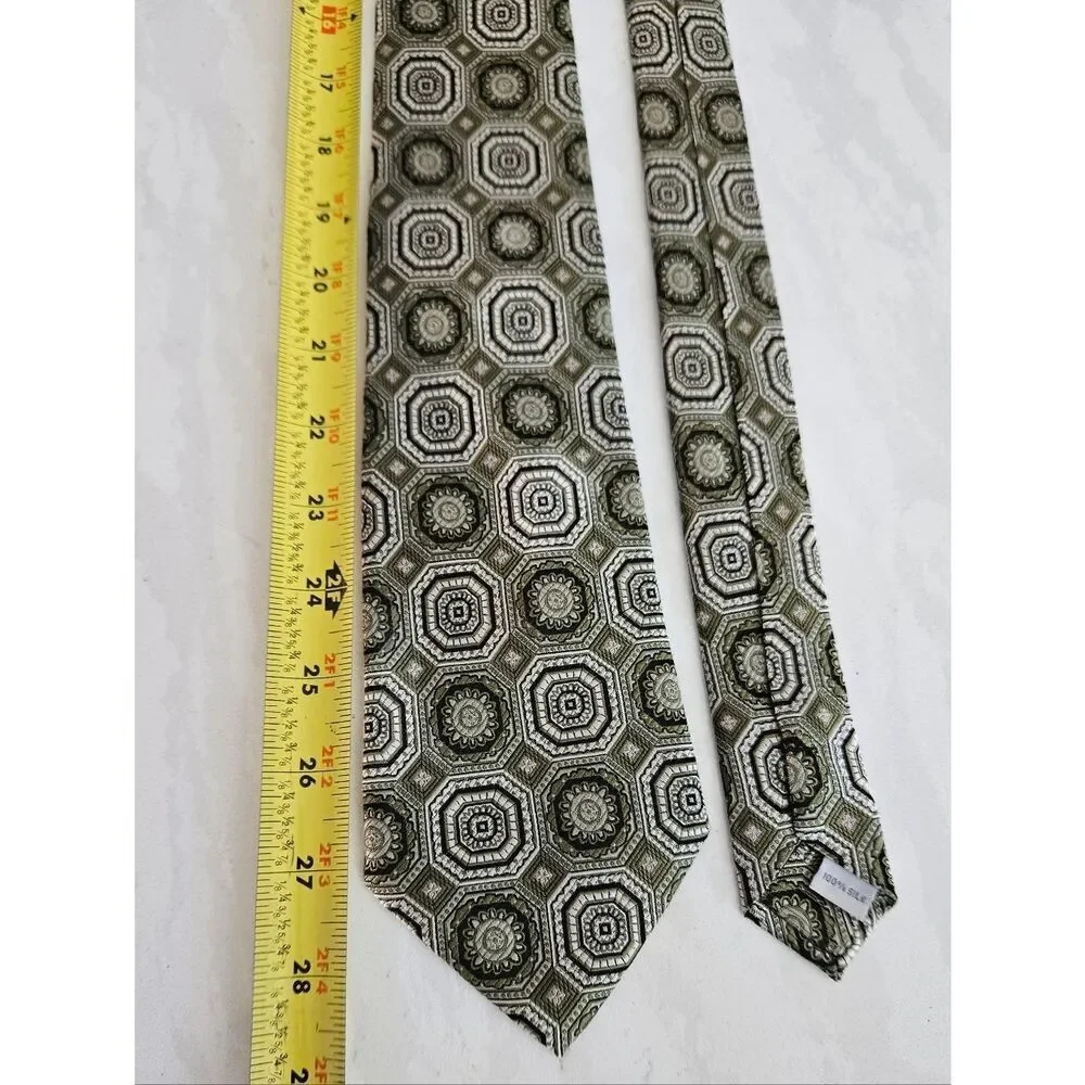 Burma Bibas Patterned Olive Green Men's Silk Tie
